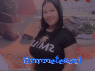 Brunnetesex1