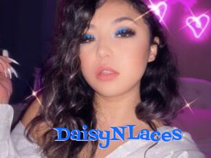 DaisyNLaces