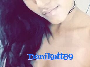 Dani_katt69