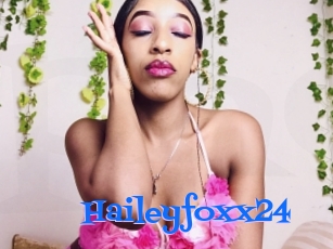 Haileyfoxx24