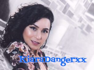 KiaraDangerxx