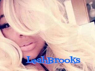 Leah_Brooks