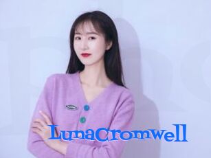 LunaCromwell