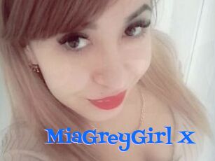 MiaGreyGirl_X