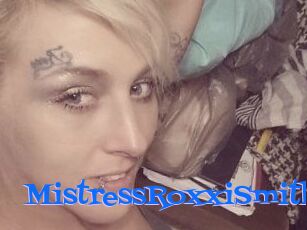 MistressRoxxiSmith