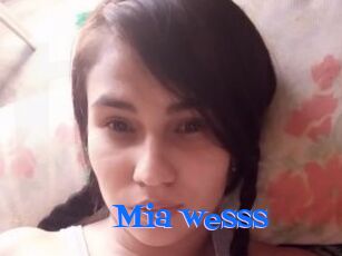 Mia_wesss