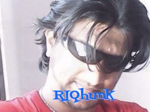 RIQhunk