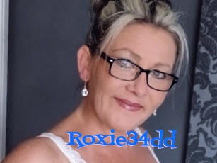 Roxie34dd