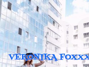 VERONIKA_FOXXX