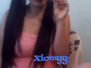 Xiomyy_